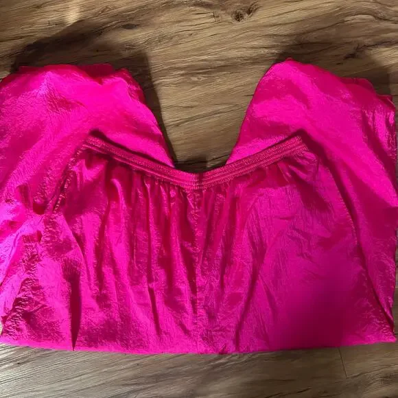 Vintage Plus Size Hot Pink Milano SportII Size 3X Shiny Windbreaker Track Pants - Picture 2 of 6